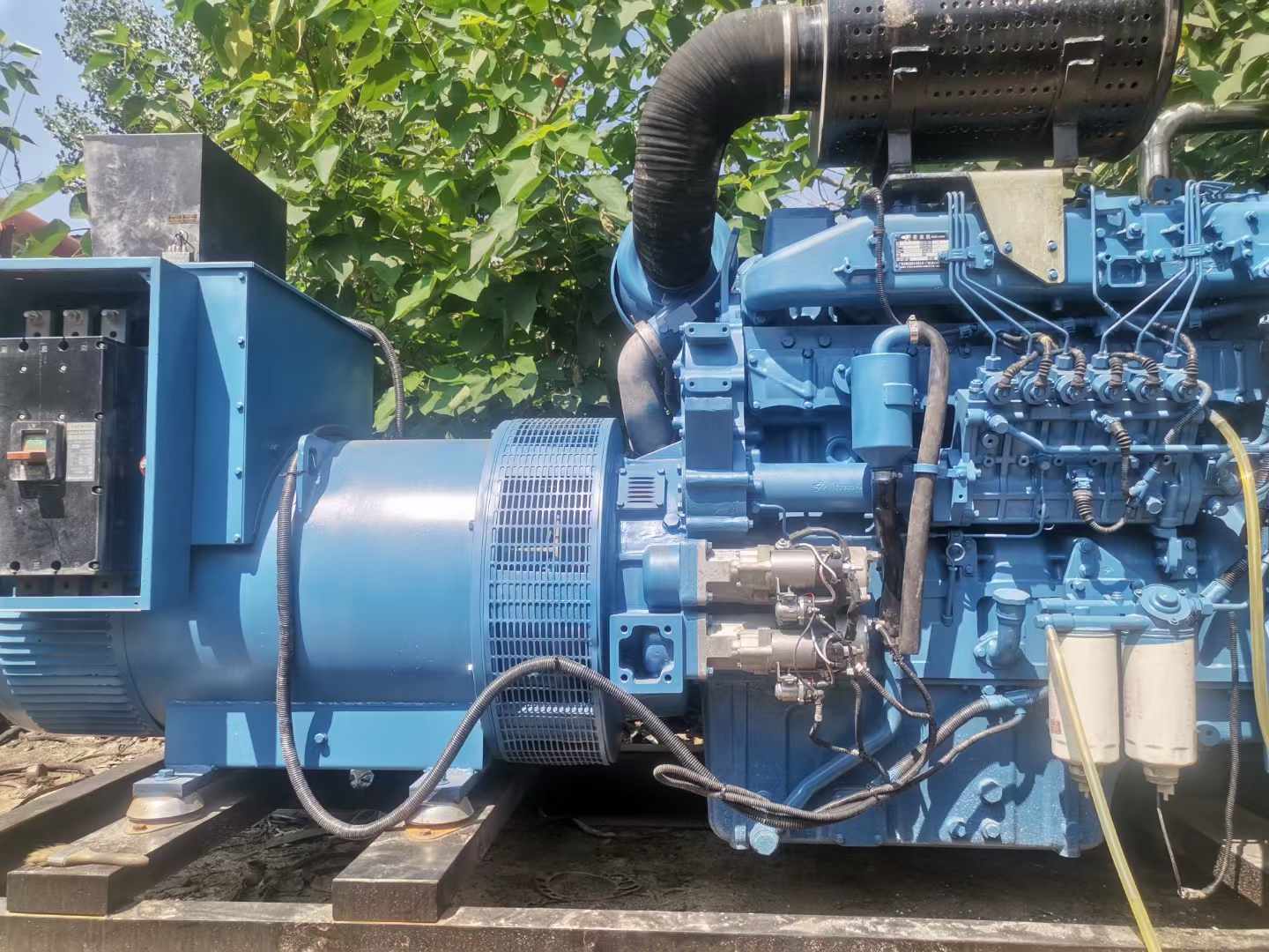 安溪详细说明降低 800kW 柴油发电机输出电流波动的方法
